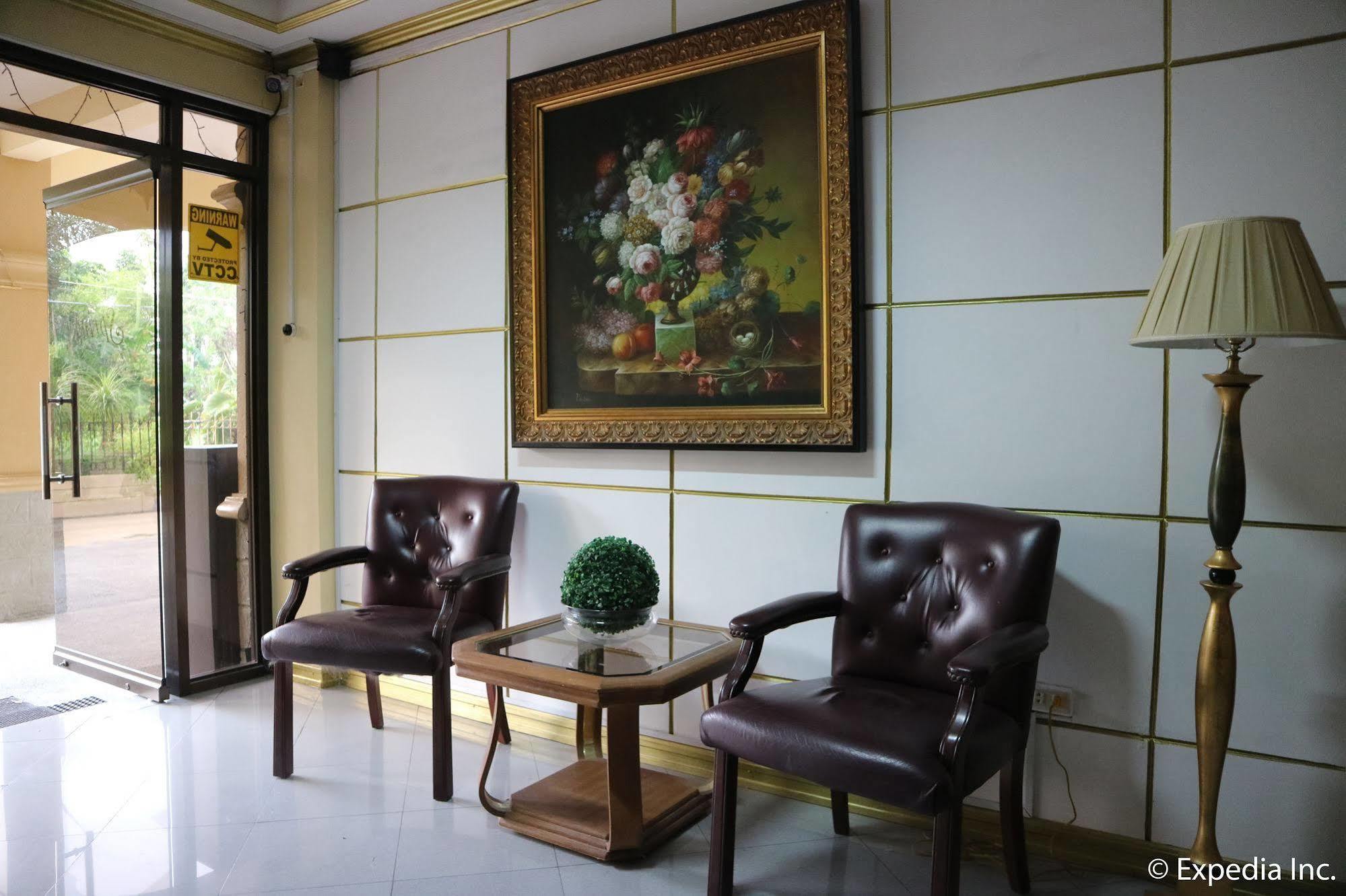 Spring Plaza Hotel Dasmarinas Esterno foto